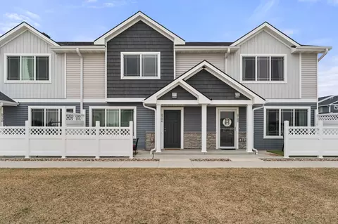 5706 NE Dawson Ln, Ankeny, IA 50021