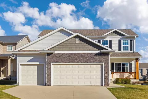 401 SE 15th St, Grimes, IA 50111