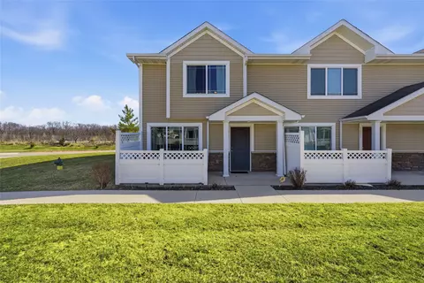 1267 NE 7th Ln, Ankeny, IA 50021
