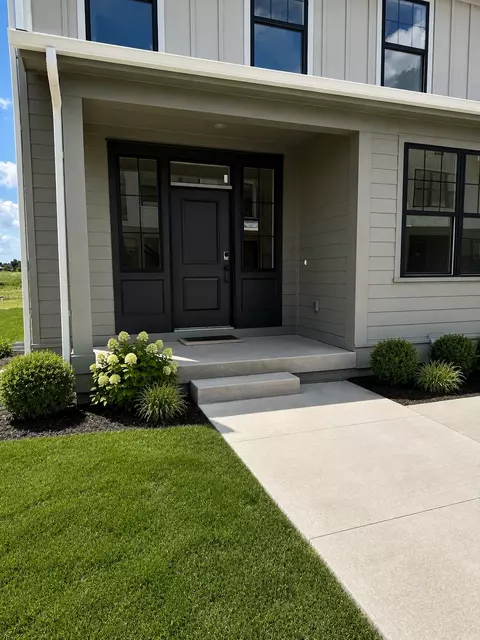1619 Harvest Sunset Ave, Cumming, IA 50061