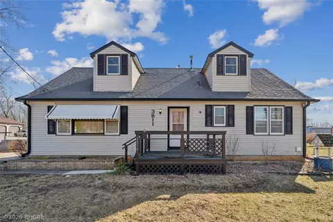 3811 E 29th St, Des Moines, IA 50317