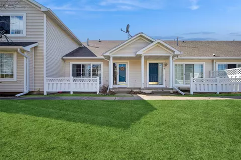4425 Mills Civic Pkwy #1405, West Des Moines, IA 50265