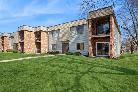 4801 Woodland Ave #3, West Des Moines, IA 50266