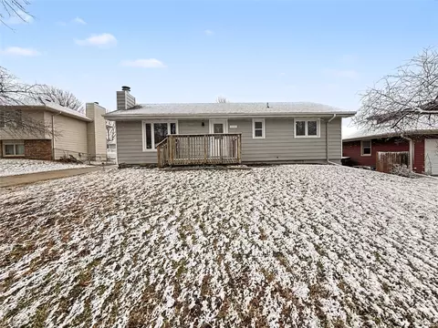 3607 E 41st Ct, Des Moines, IA 50317