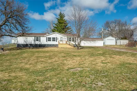 819 2nd St, Lorimor, IA 50149
