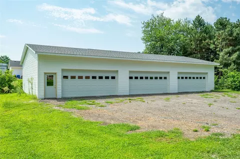 2400 Stanton Ave, Des Moines, IA 50321