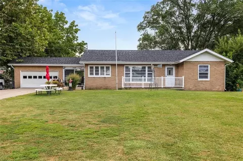 2400 Stanton Ave, Des Moines, IA 50321