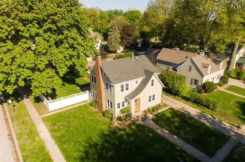 901 N B St, Indianola, IA 50125