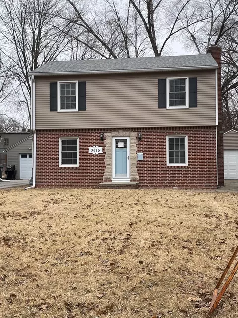 3815 Clinton Ave, Des Moines, IA 50310