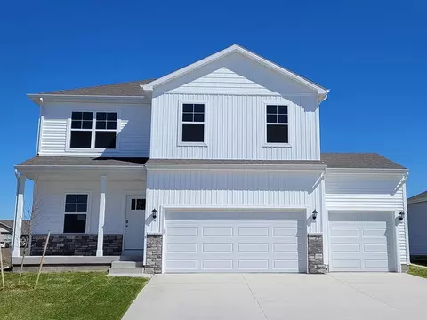 2372 SE Billings Pl, West Des Moines, IA 50265