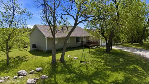 21779 120th Ave, Indianola, IA 50125