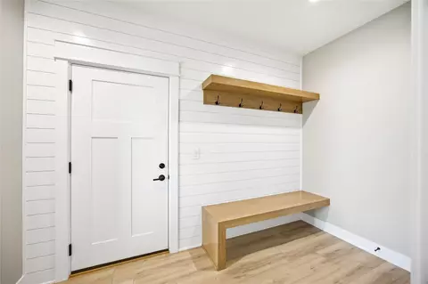 Entry Way - 2607 Ponte Pl, Adel, IA 50003 photo 1 of 1