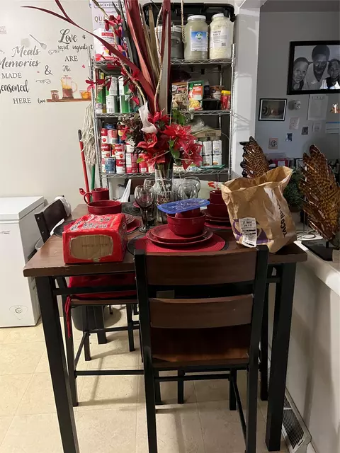 1304 Wall Ave, Des Moines, IA 50315