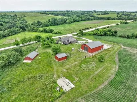 15458 135th St, Grand River, IA 50108