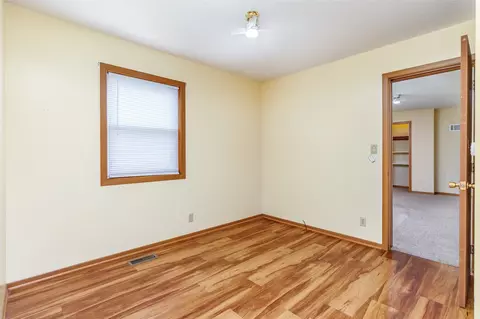Bedroom - 209 S Kellogg St, Ames, IA 50010 photo 5 of 6