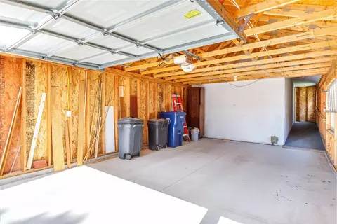 Entry Way - 209 S Kellogg St, Ames, IA 50010 photo 2 of 2