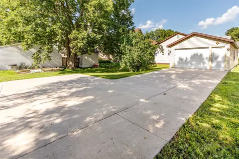 Exterior - 209 S Kellogg St, Ames, IA 50010 photo 7 of 7