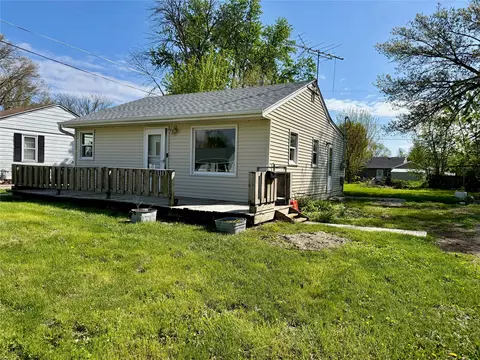 600 E 24th St S, Newton, IA 50208