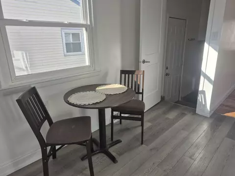 3253 Dubuque Ave, Des Moines, IA 50317