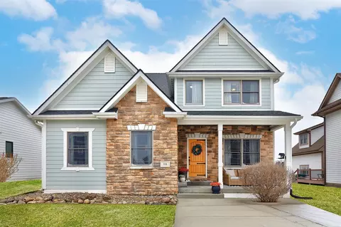 516 Sycamore St, Dallas Center, IA 50063