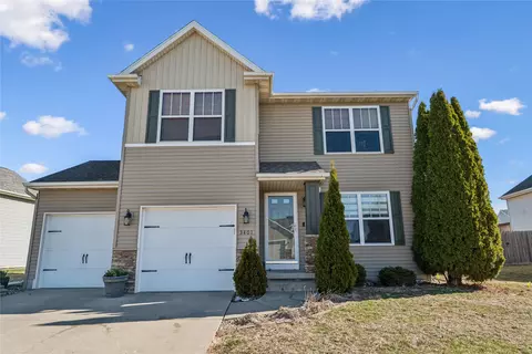 3401 Poplar Dr SW, Bondurant, IA 50035