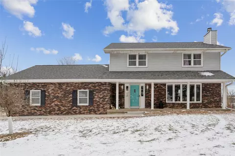 17068 Illinois St, Indianola, IA 50125