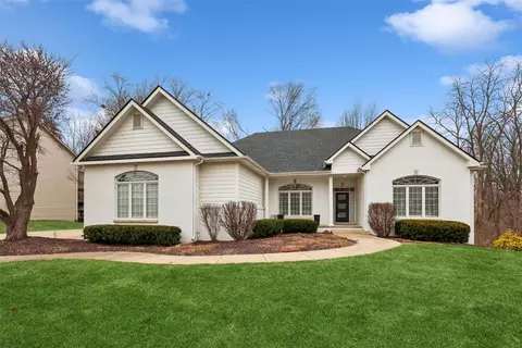1223 Tulip Tree Ln, West Des Moines, IA 50266