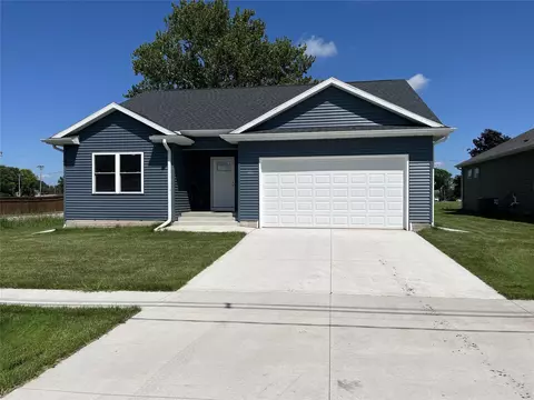 303 SE 2nd St, Ogden, IA 50212