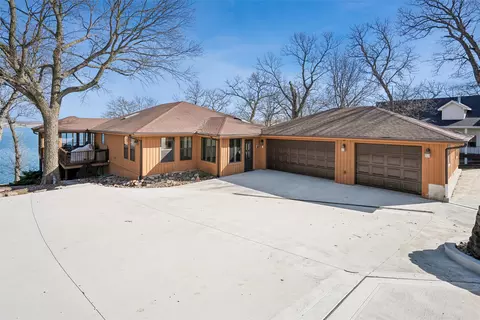 1321 Prairie Vw, Ellston, IA 50074