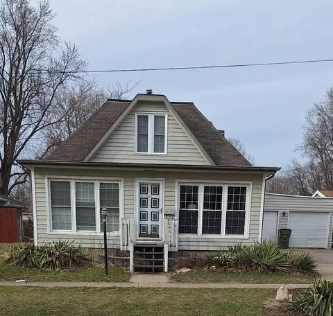 427 11th St, Boone, IA 50036