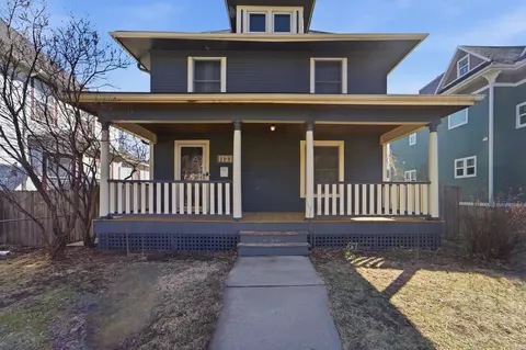 1121 26th St, Des Moines, IA 50311