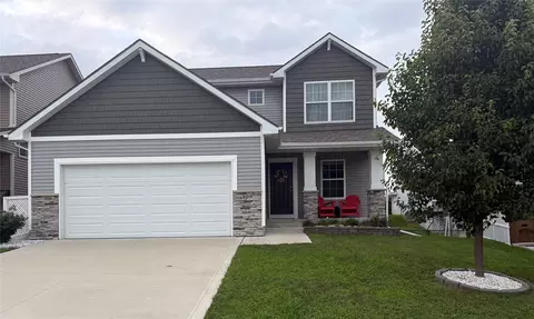 109 Aspen Dr, Norwalk, IA 50211