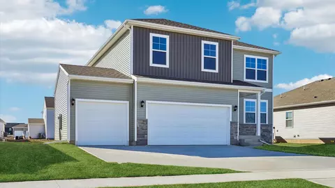 10271 NW 68th Ave, Johnston, IA 50131