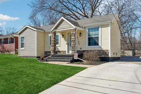 6100 SE 4th St, Des Moines, IA 50315