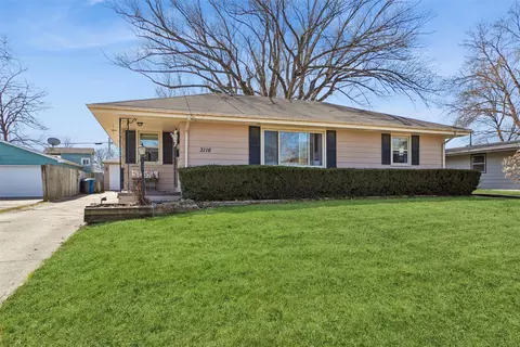 3116 Twana Dr, Des Moines, IA 50310