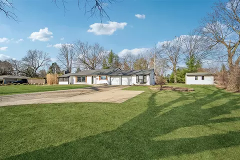 1028 28th St, West Des Moines, IA 50266