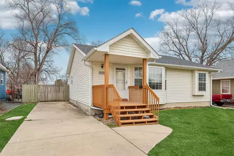 6129 Edwards Ave, Des Moines, IA 50312