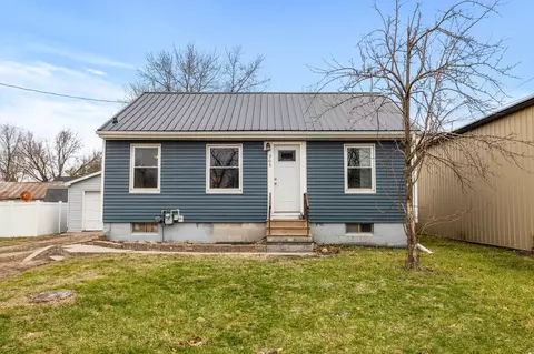 305 1st St, Gilbert, IA 50105