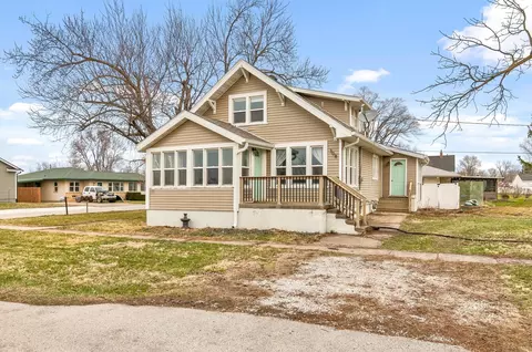 308 W 5th St, Woodward, IA 50276
