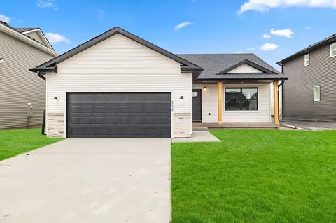 4222 NE 3rd St, Ankeny, IA 50021