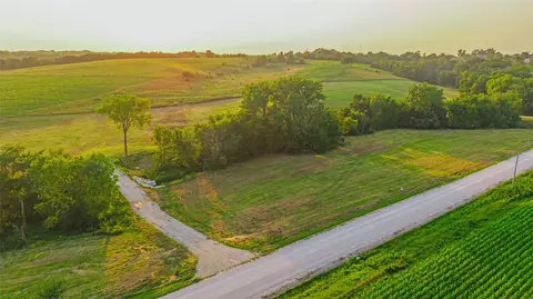 lot3 Hogback Bridge Rd, Earlham, IA 50072