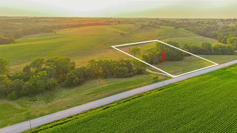 lot3 Hogback Bridge Rd, Earlham, IA 50072