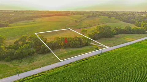 lot4 Hogback Bridge Rd, Earlham, IA 50072