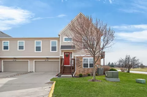 170 80th St #103, West Des Moines, IA 50266