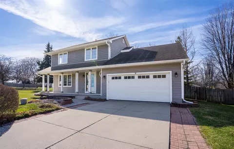 504 5th St NW, Altoona, IA 50009