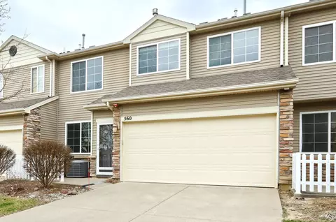 560 85th St, West Des Moines, IA 50266
