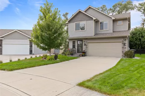 310 SW Murffys Run Ct, Ankeny, IA 50023