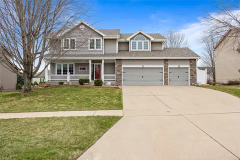 2302 NE Bel Aire Dr, Ankeny, IA 50021