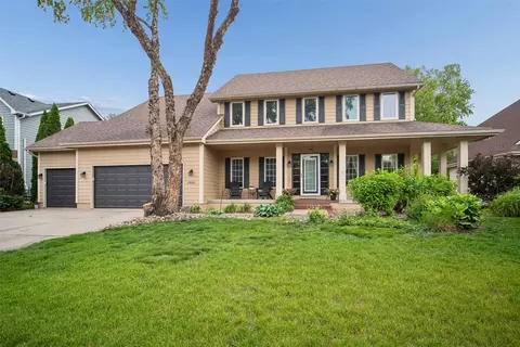 1905 SE Hawthorne Ridge Dr, Waukee, IA 50263