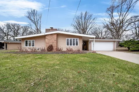 1511 Lewis Ave, Des Moines, IA 50315